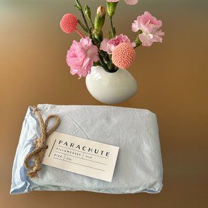 Parachute NWT king size percale pillowcase set (2) in powder light blue